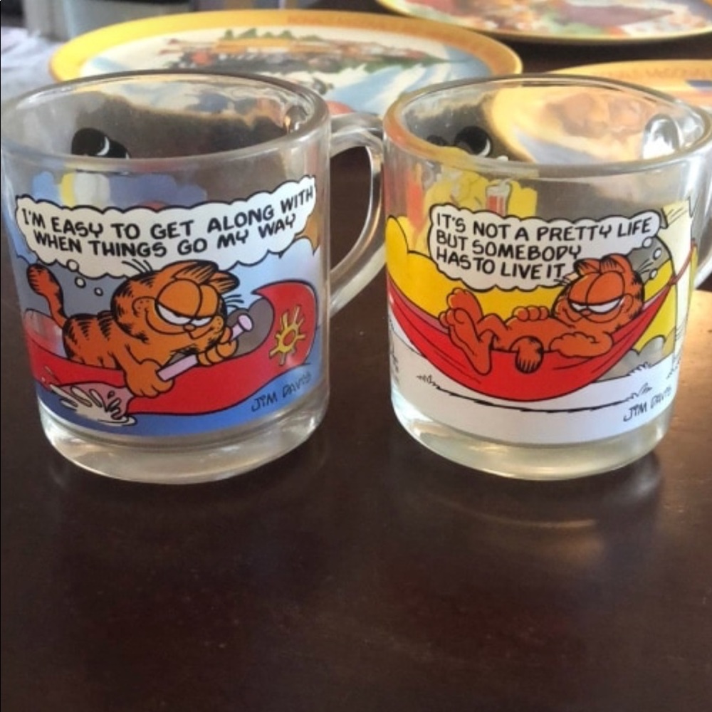 Garfield collectors glass